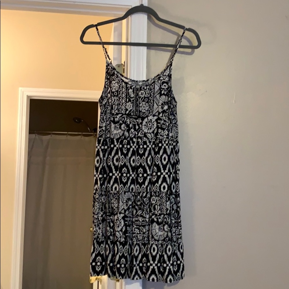 Sleeveless Flowy dress